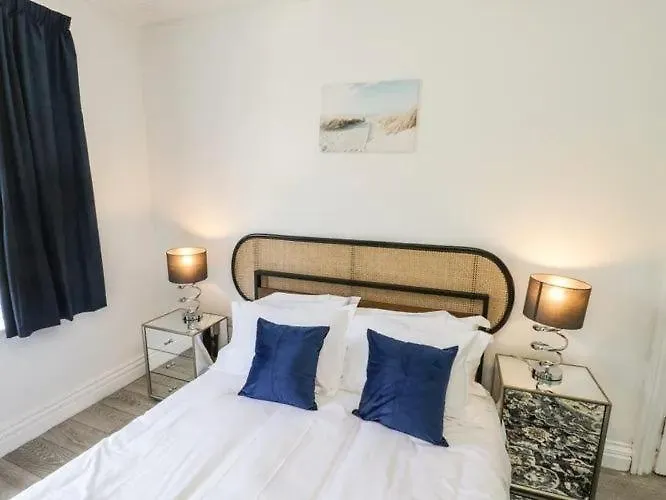 Pannett Park Rooms-1